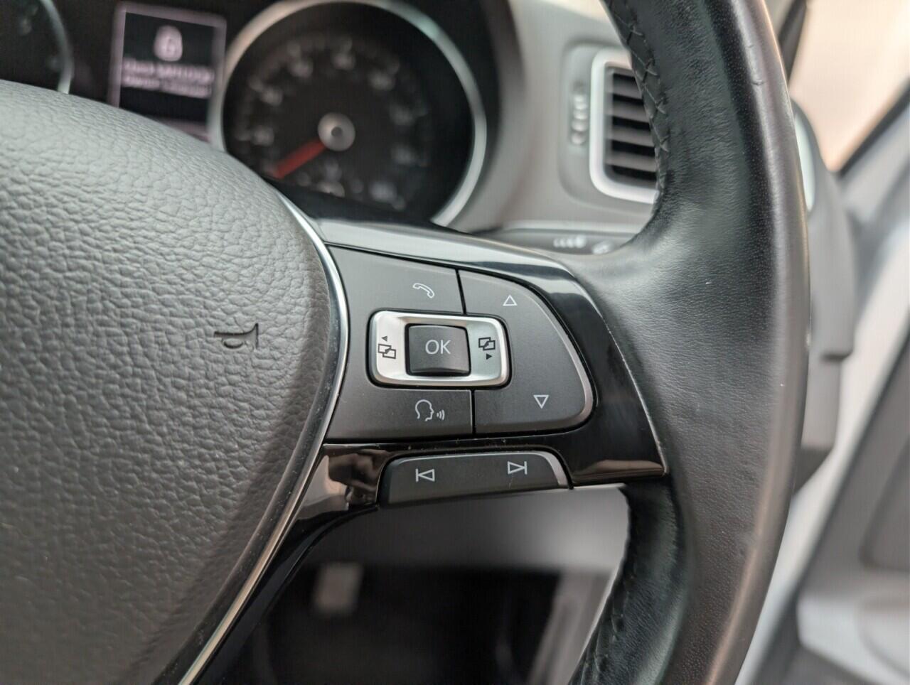 Used Volkswagen Polo 2017 for sale - 76423613: Photo 32