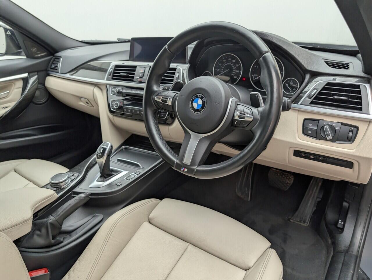 Used BMW 3 Series 2016 for sale - 76645106: Photo 10
