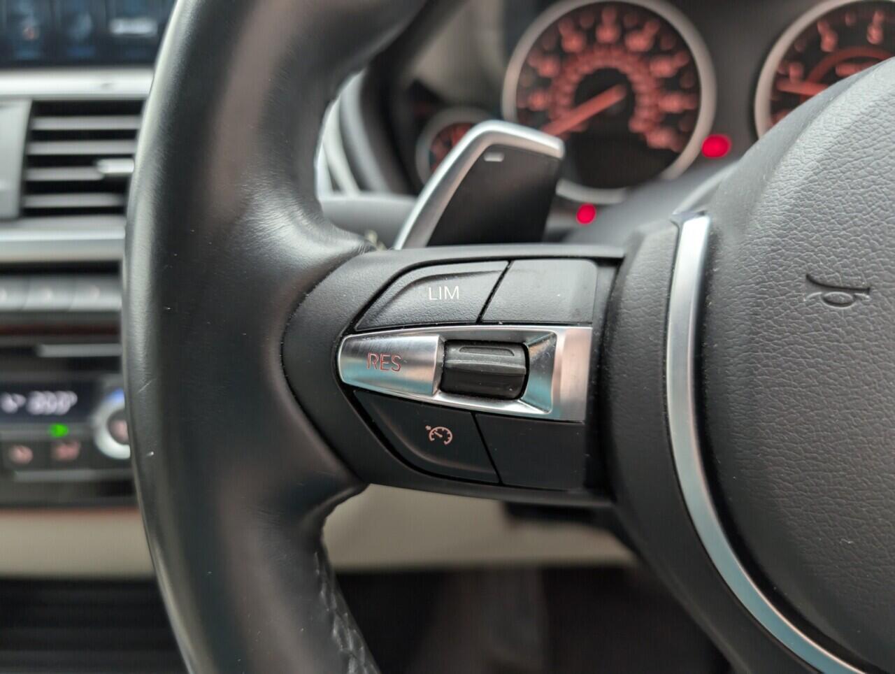 Used BMW 3 Series 2016 for sale - 76645106: Photo 17