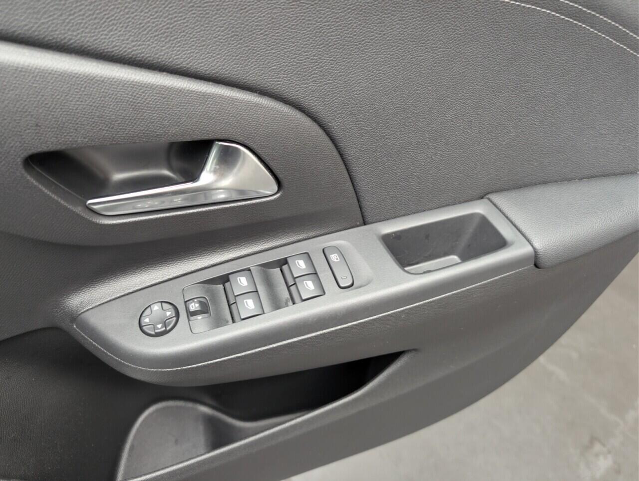 Used Vauxhall Corsa Electric 2024 for sale - 76801353: Photo 22