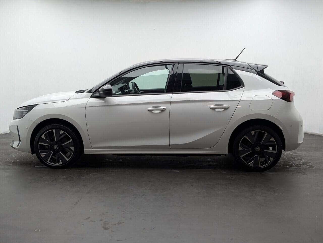 Used Vauxhall Corsa Electric 2024 for sale - 76801353: Photo 5