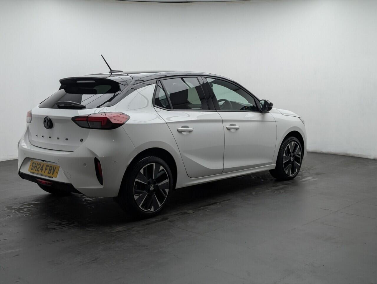 Used Vauxhall Corsa Electric 2024 for sale - 76801353: Photo 8