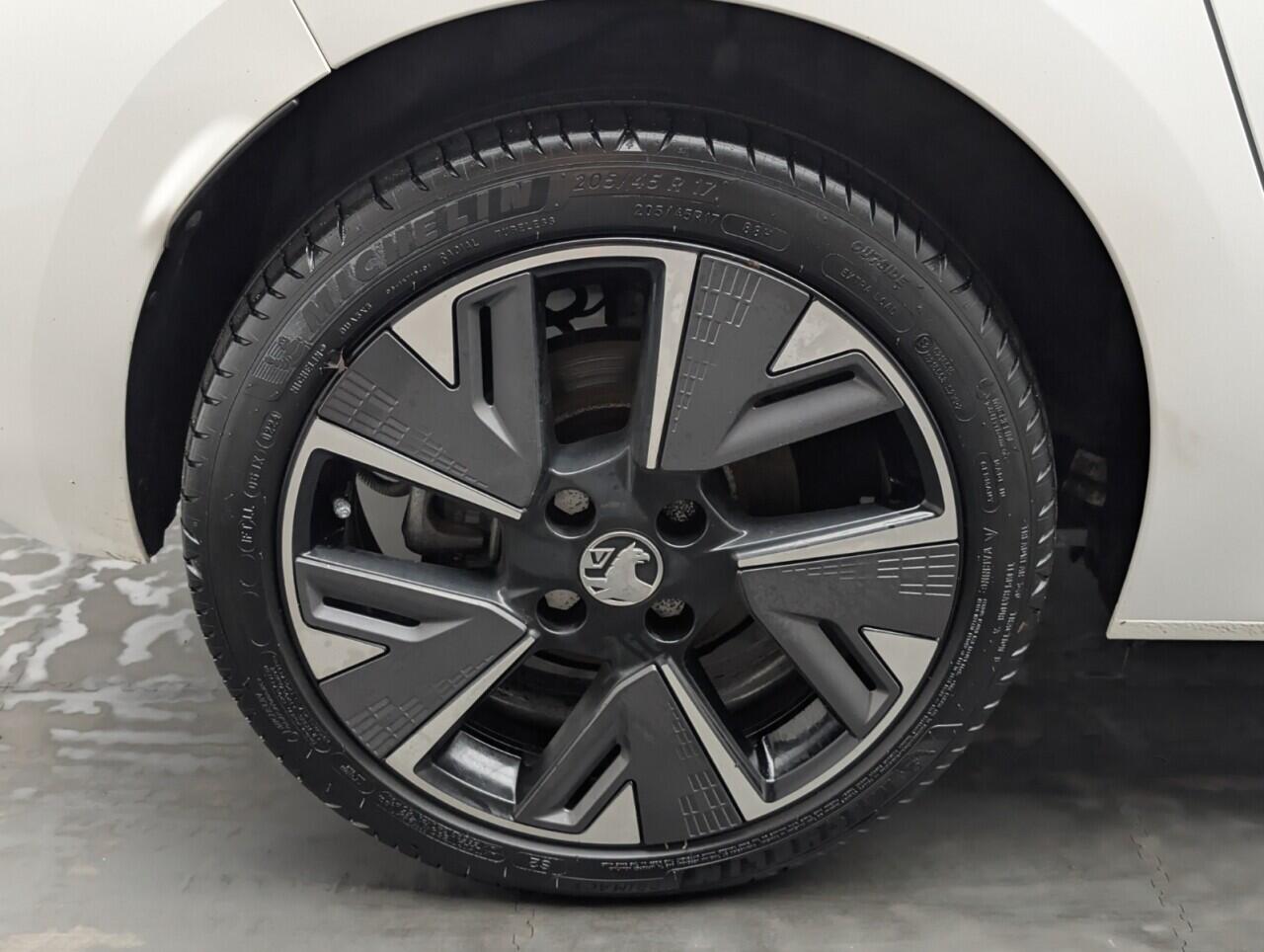 Used Vauxhall Corsa Electric 2024 for sale - 76801353: Photo 9