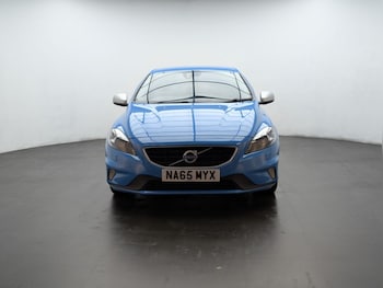 Used Volvo V40 2015 for sale - 76423715: Photo