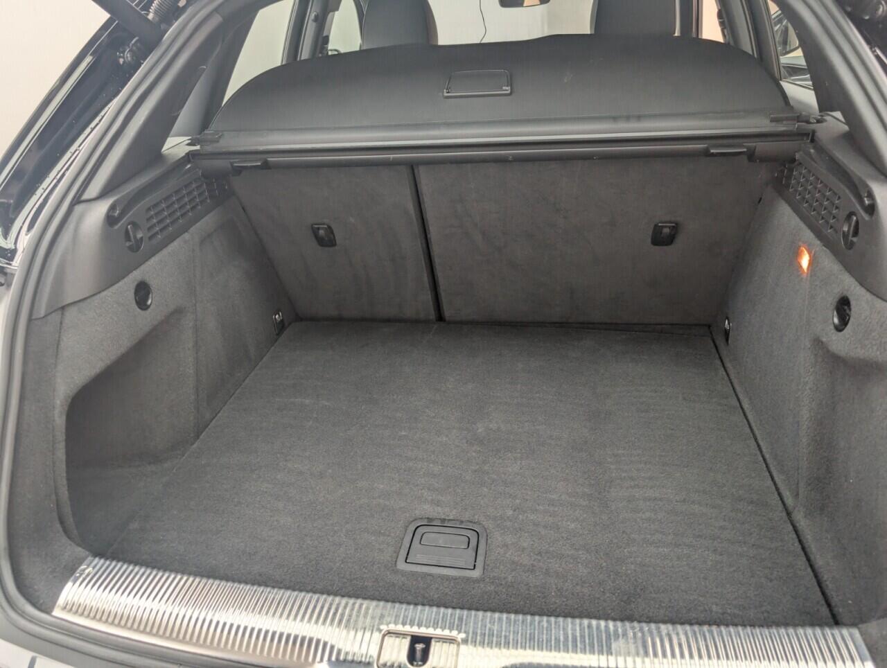 Used Audi Q3 2015 for sale - 76424842: Photo 24