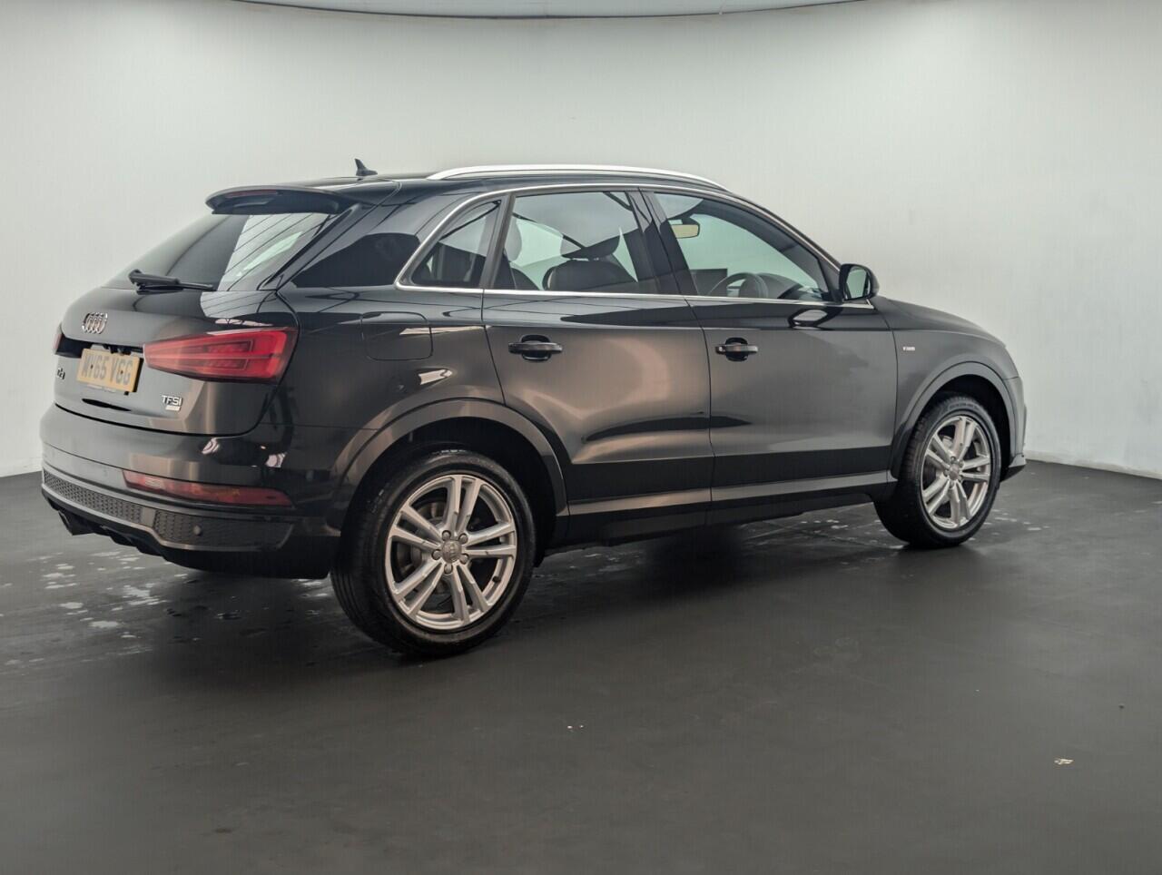 Used Audi Q3 2015 for sale - 76424842: Photo 8