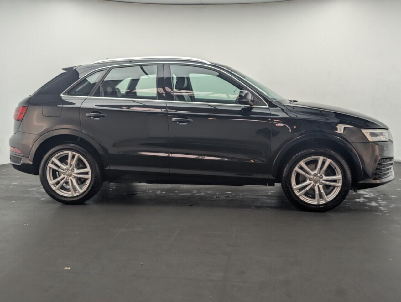 Used Audi Q3 2015 for sale - 76424842: Photo 9