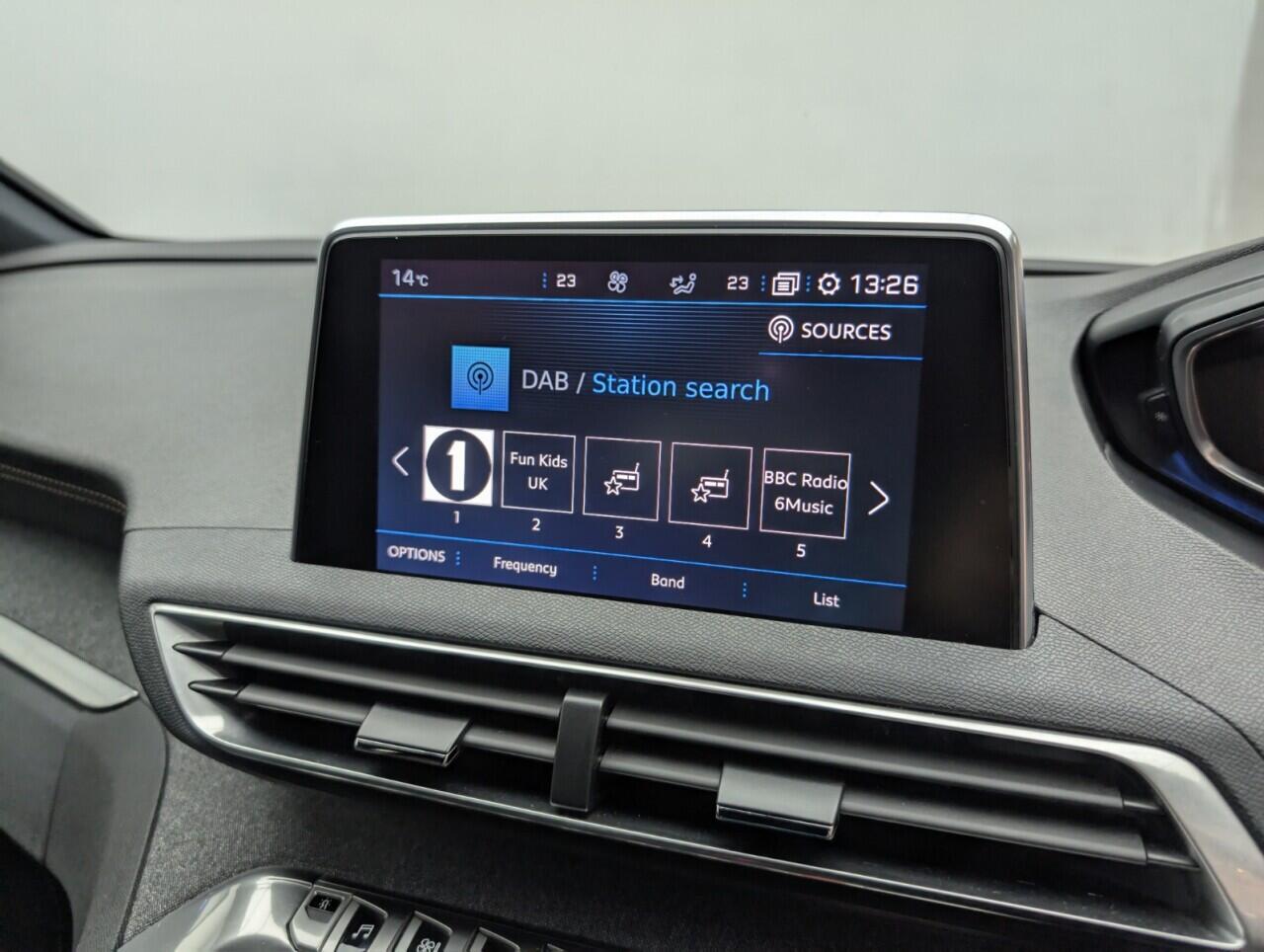 Used Peugeot 5008 2018 for sale - 76538336: Photo 13