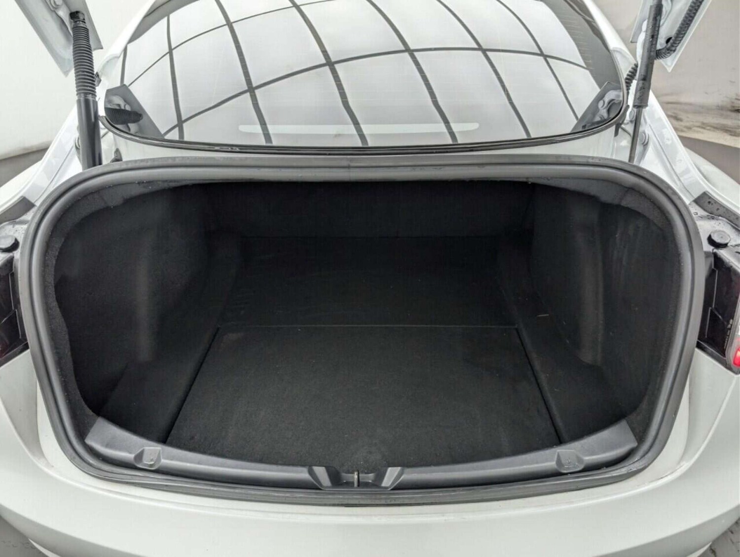 Used Tesla Model 3 2020 for sale - 77713555: Photo 26