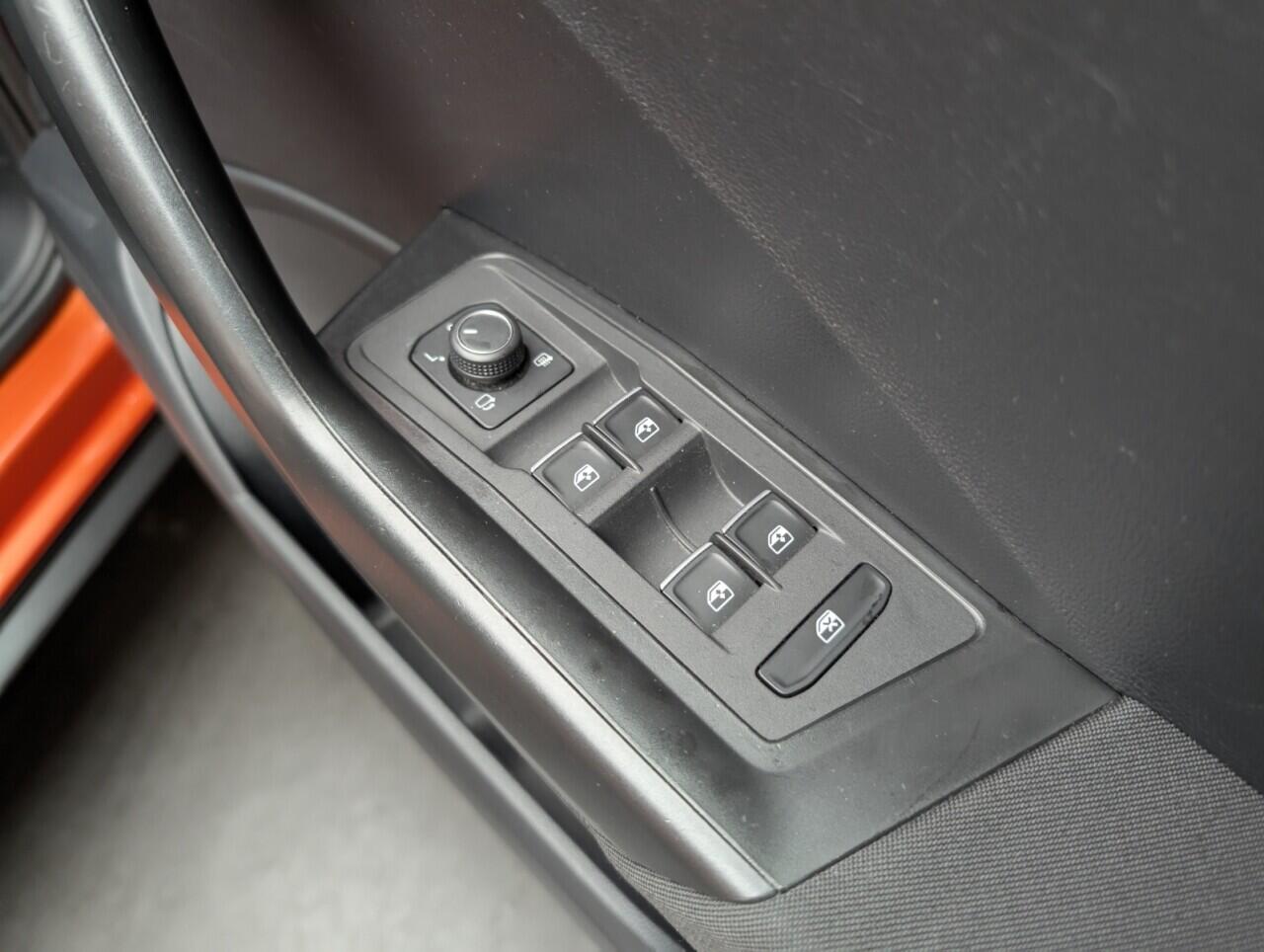 Used Volkswagen T-Roc 2019 for sale - 76423233: Photo 22