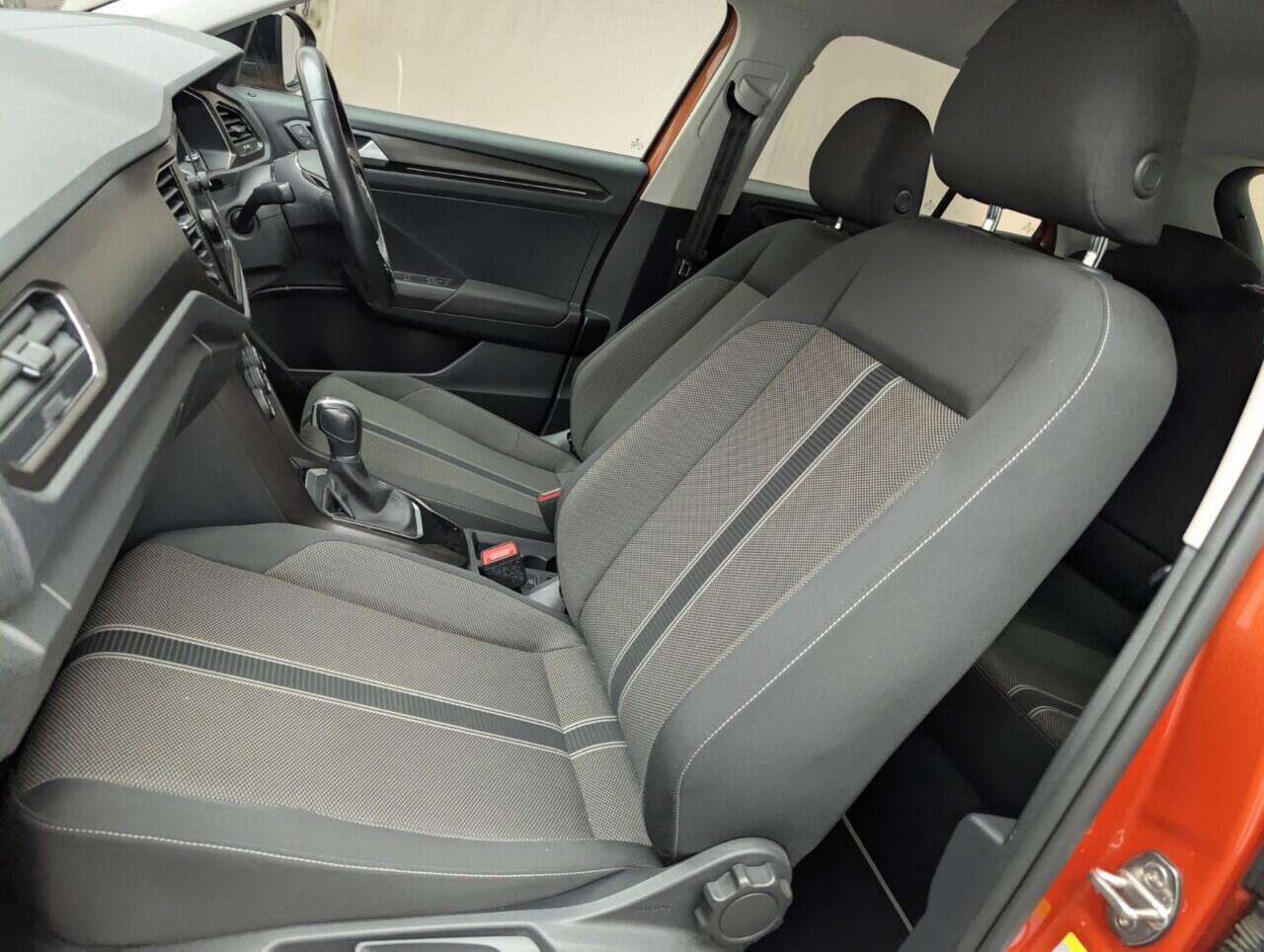 Used Volkswagen T-Roc 2019 for sale - 76423233: Photo 28