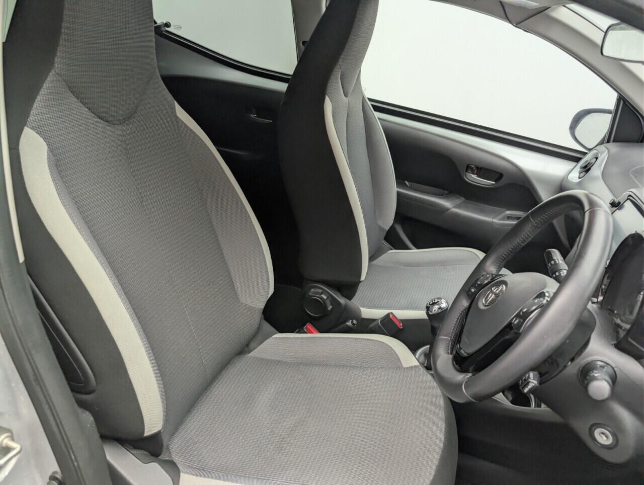 Used Toyota AYGO 2021 for sale - 77091584: Photo 23