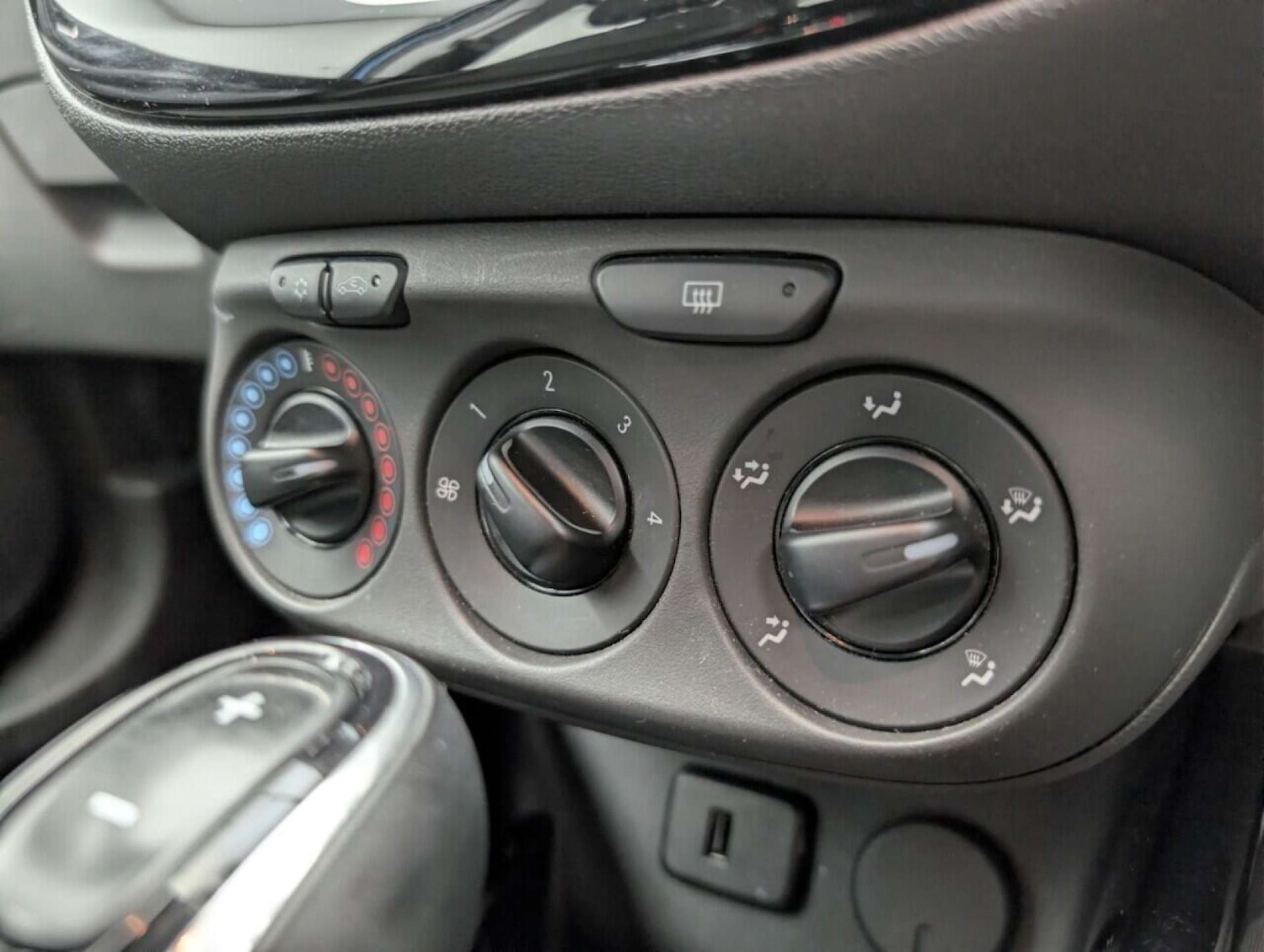 Used Vauxhall Corsa 2016 for sale - 77713255: Photo 15