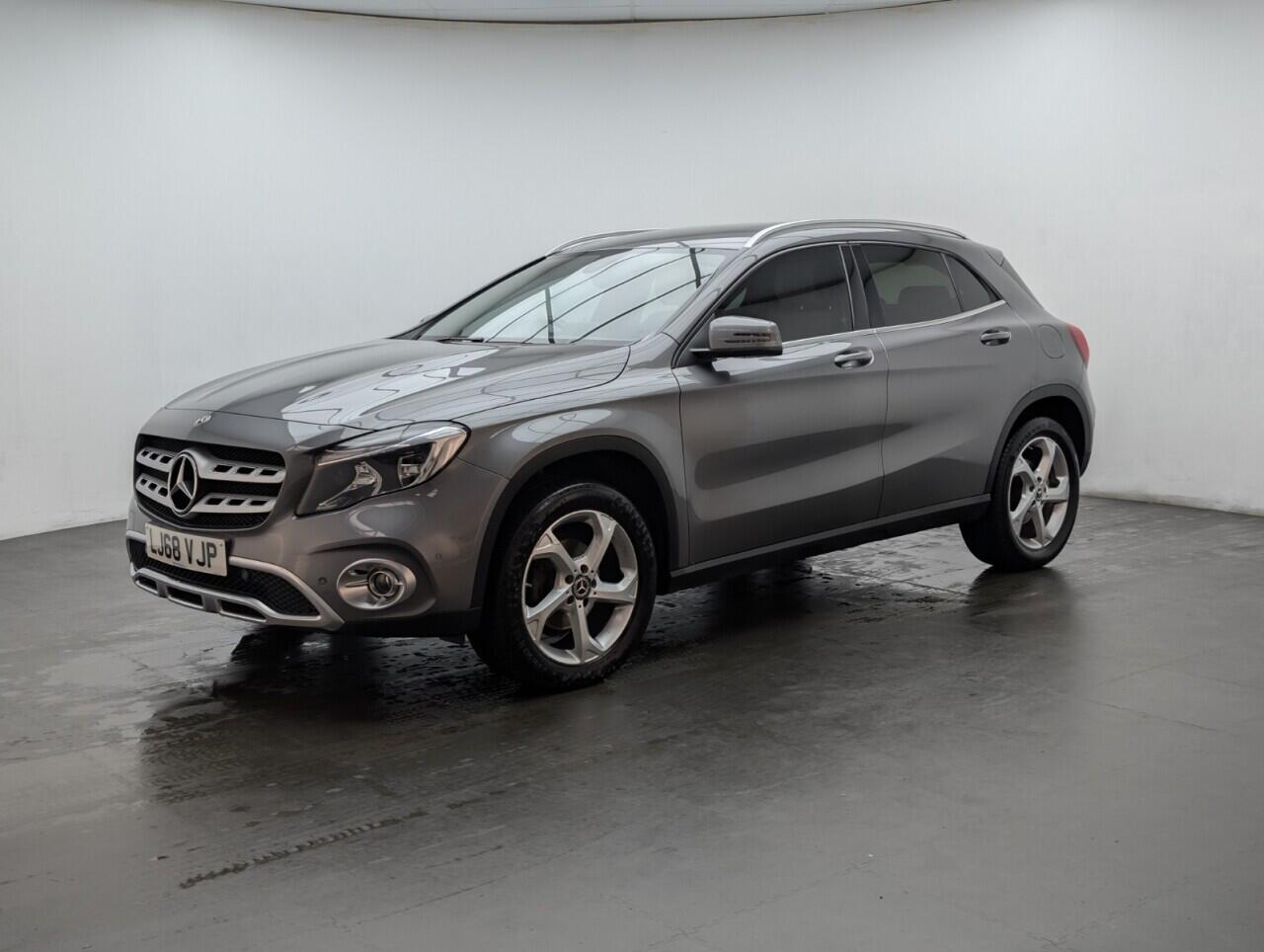 Used Mercedes-Benz GLA 2018 for sale - 77156403: Photo 4