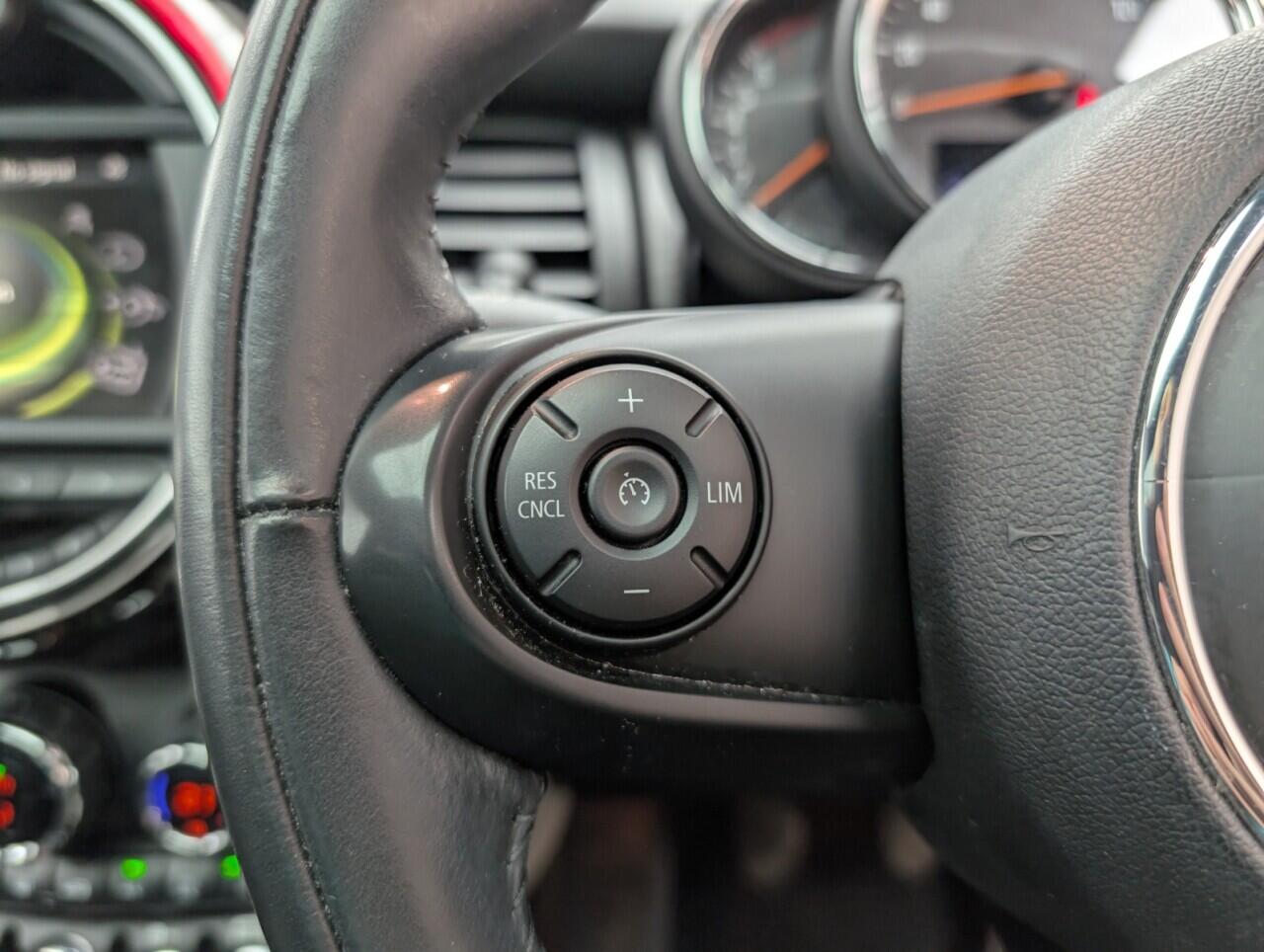 Used MINI Hatch 2018 for sale - 76484834: Photo 18