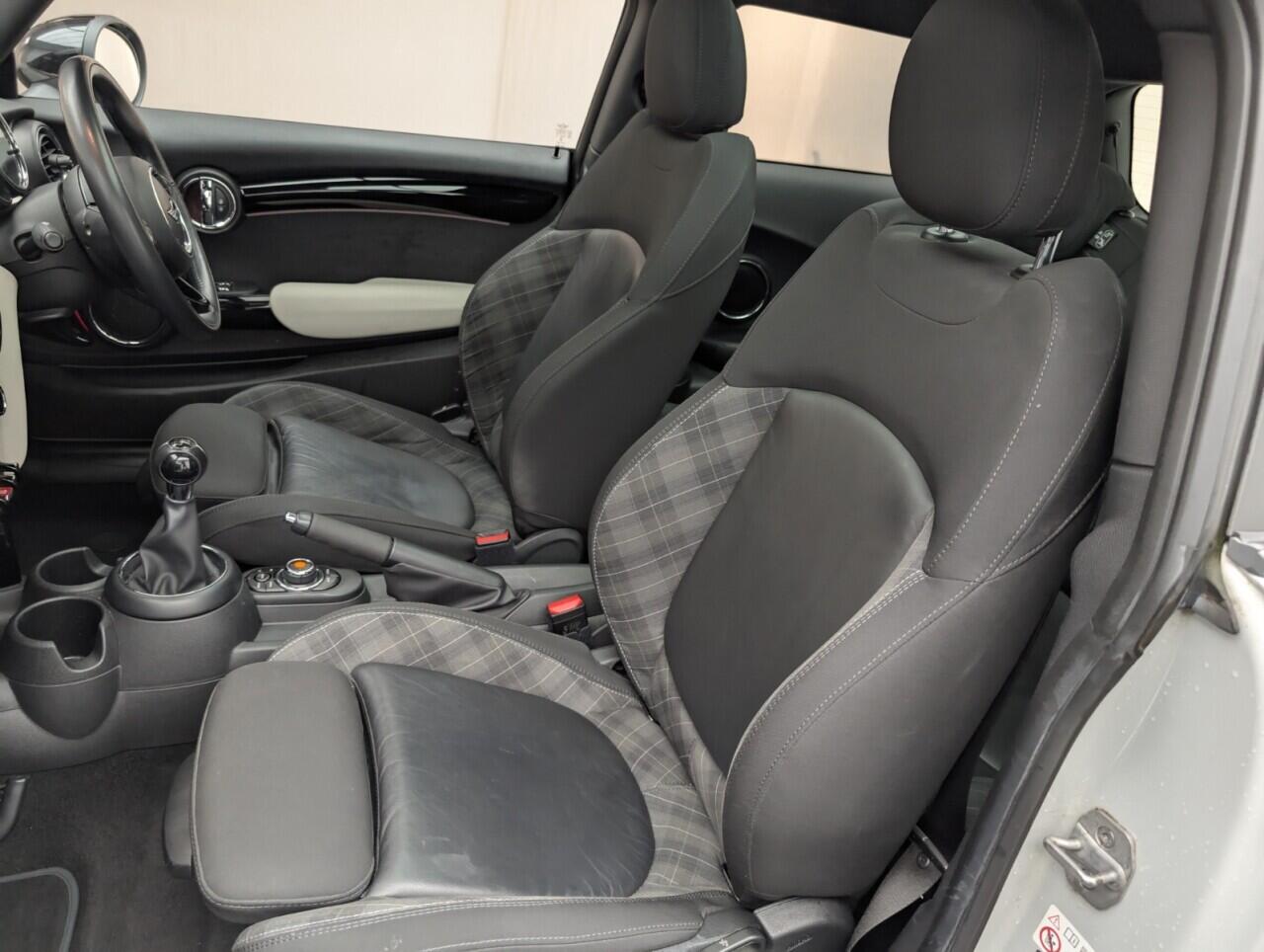 Used MINI Hatch 2018 for sale - 76484834: Photo 26