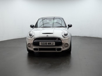 Used MINI Hatch 2018 for sale - 76484834: Photo