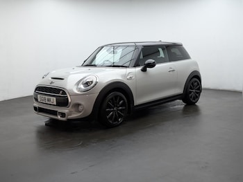 Used MINI Hatch 2018 for sale - 76484834: Photo