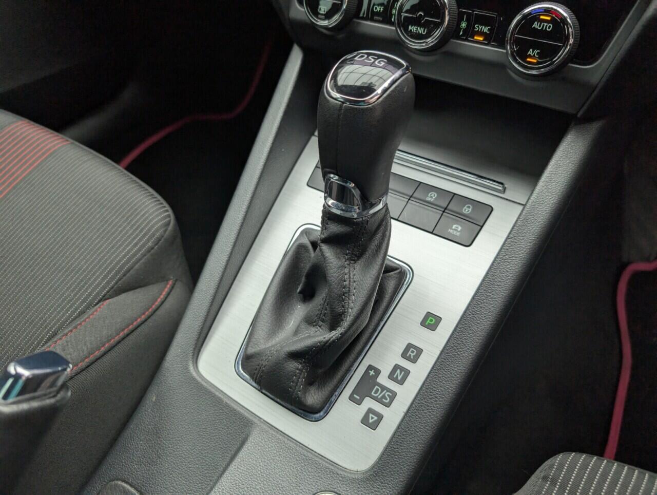 Used Skoda Octavia 2019 for sale - 76423612: Photo 17