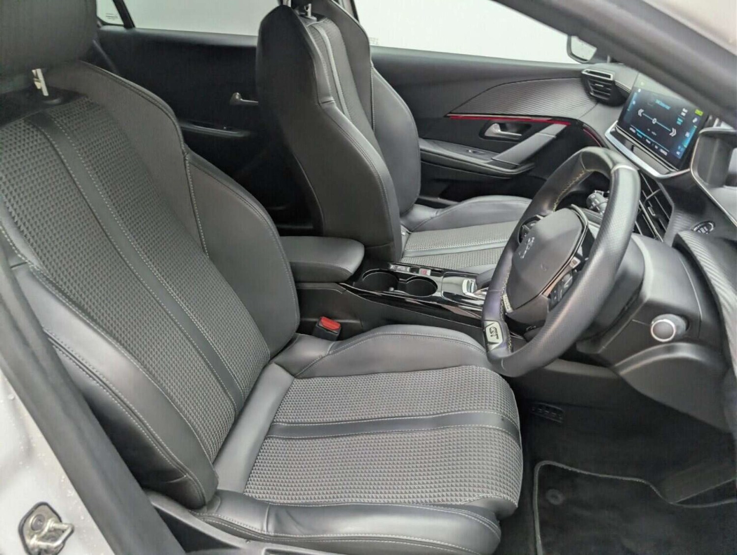 Used Peugeot 208 2021 for sale - 77713723: Photo 12