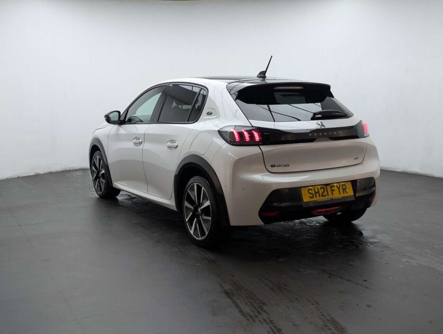 Used Peugeot 208 2021 for sale - 77713723: Photo 6