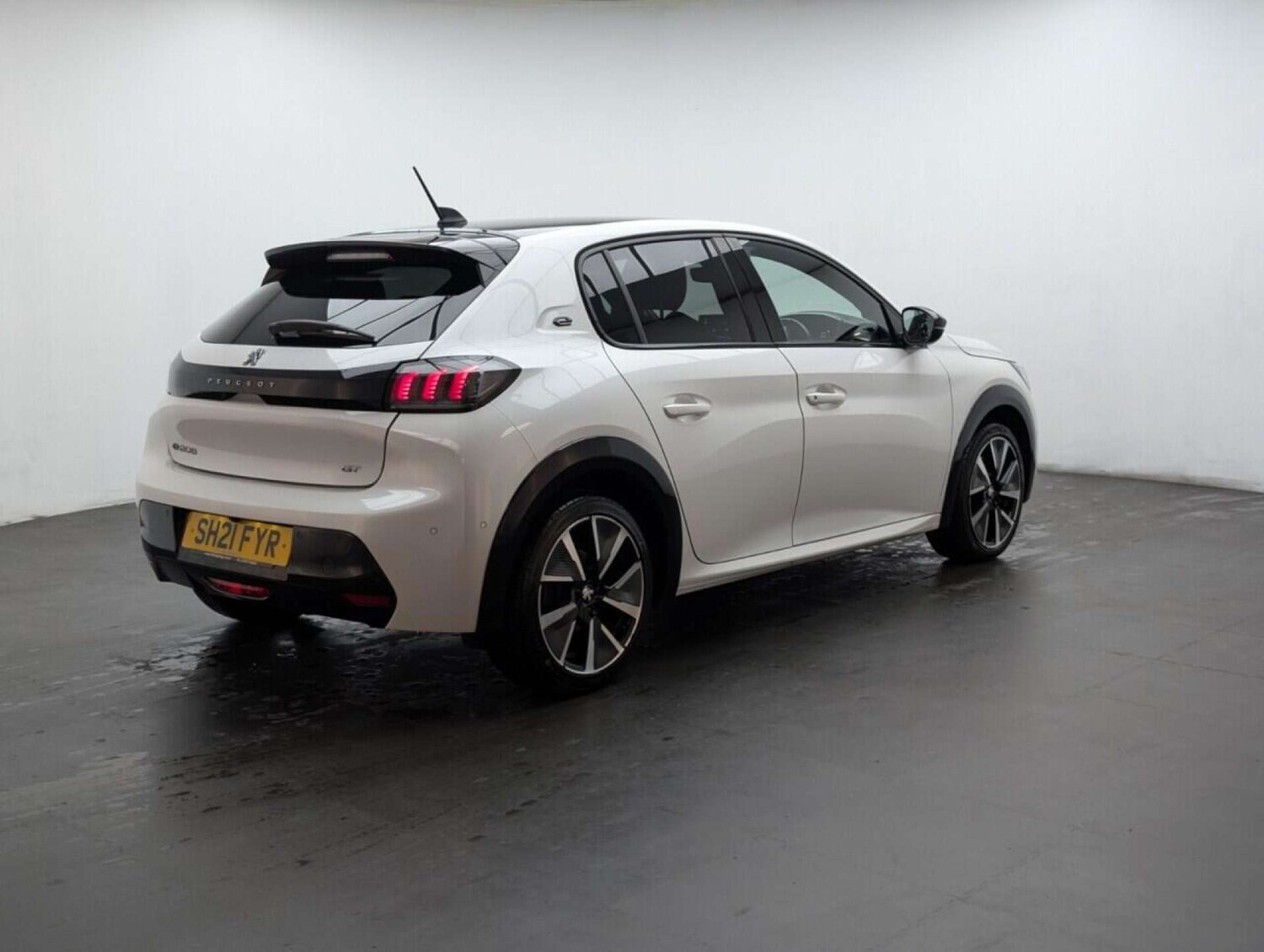 Used Peugeot 208 2021 for sale - 77713723: Photo 8