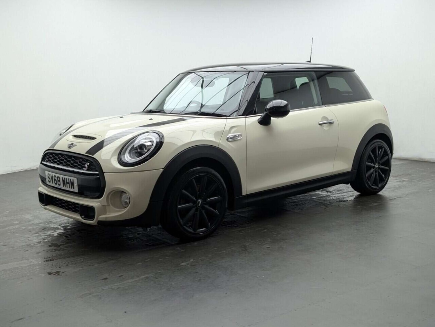 Used MINI Hatch 2018 for sale - 78064654: Photo 4
