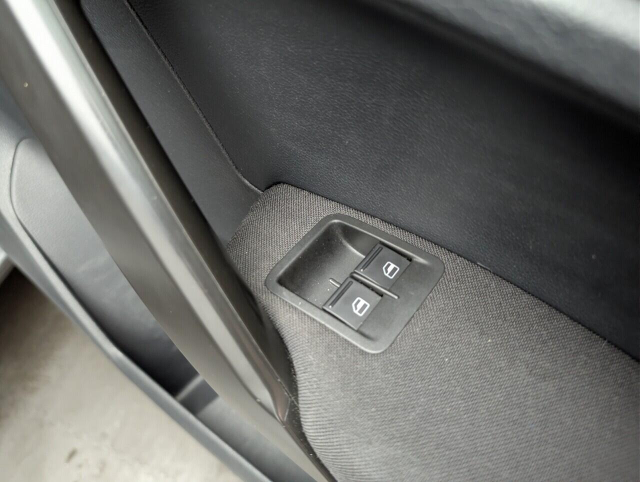 Used Volkswagen Caddy Maxi Life 2019 for sale - 77683899: Photo 19