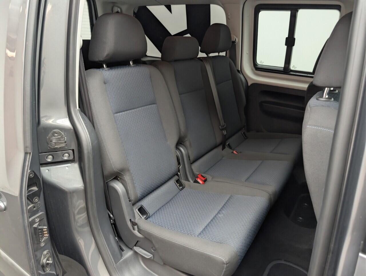 Used Volkswagen Caddy Maxi Life 2019 for sale - 77683899: Photo 22