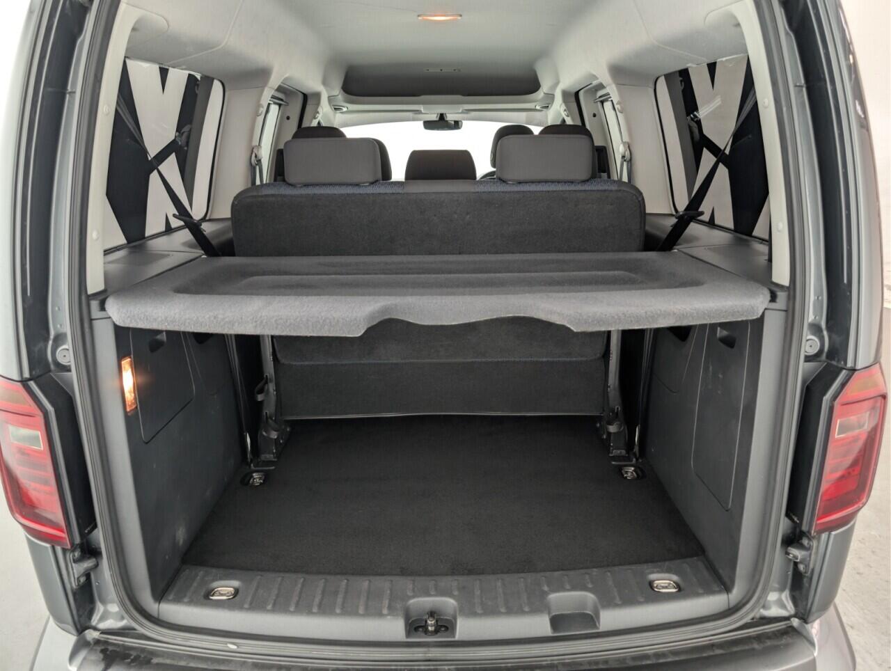 Used Volkswagen Caddy Maxi Life 2019 for sale - 77683899: Photo 24