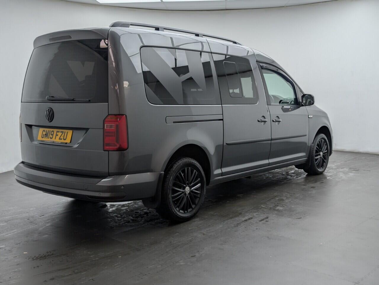 Used Volkswagen Caddy Maxi Life 2019 for sale - 77683899: Photo 8