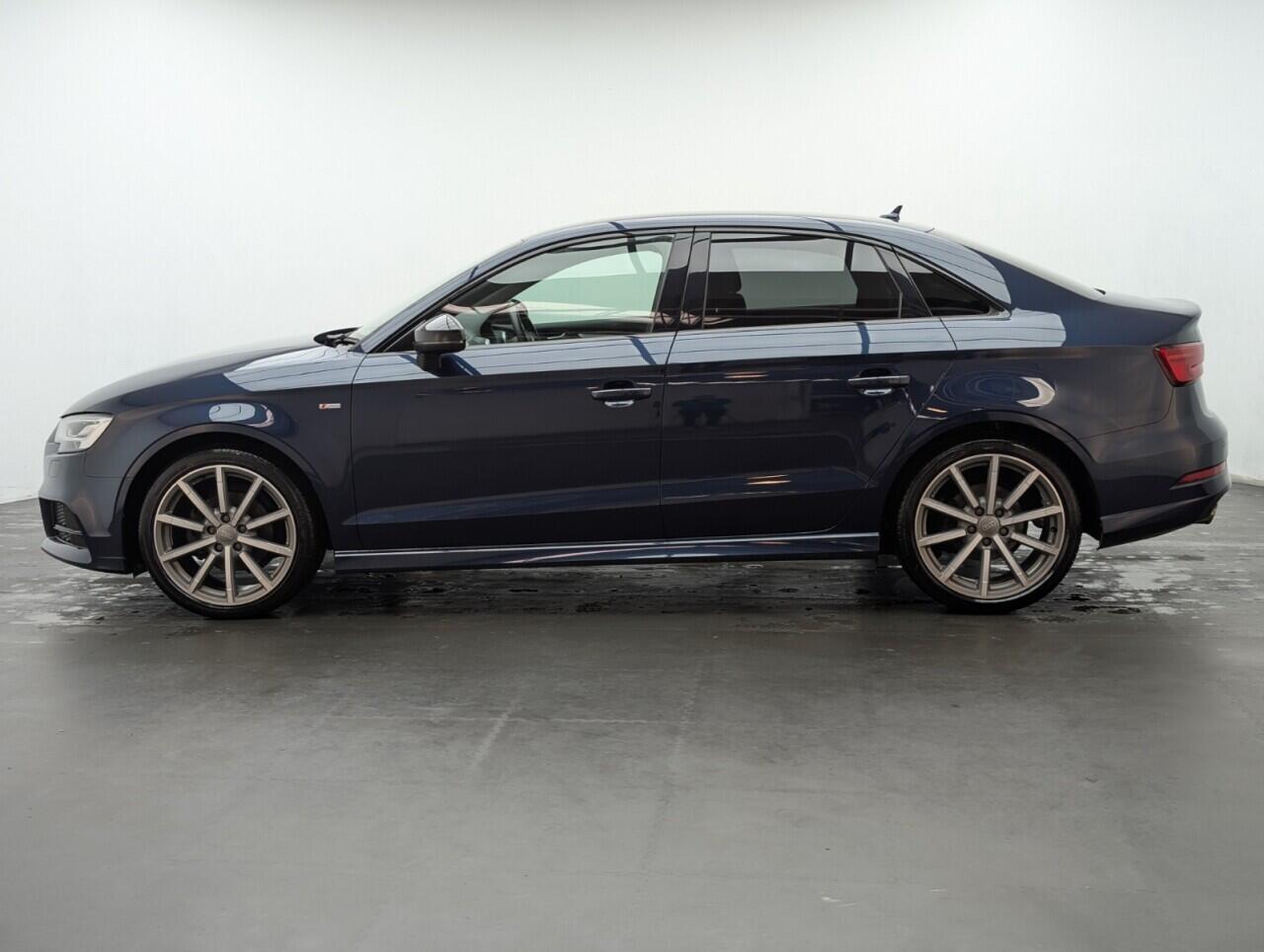 Used Audi A3 2018 for sale - 76425089: Photo 5