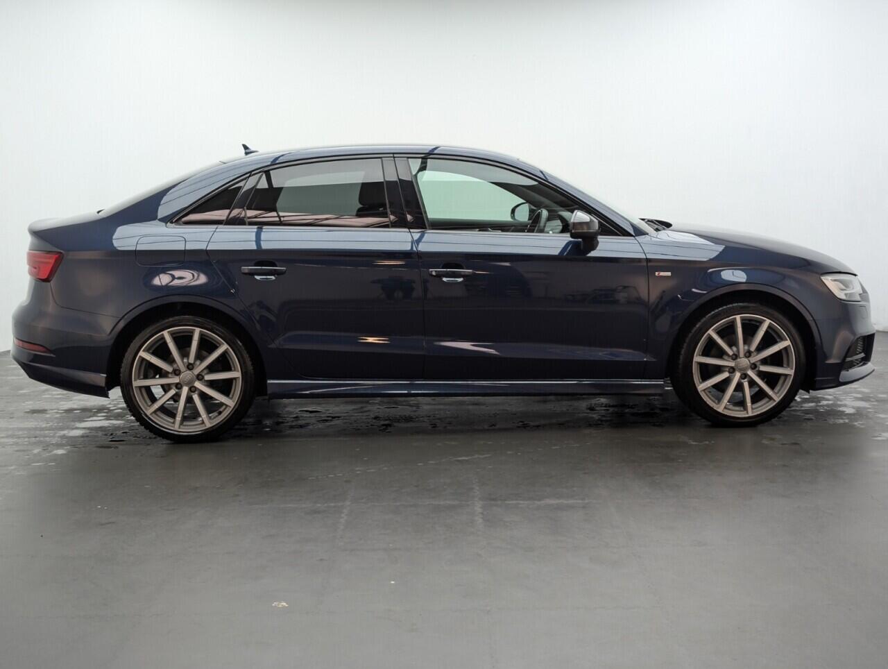 Used Audi A3 2018 for sale - 76425089: Photo 9