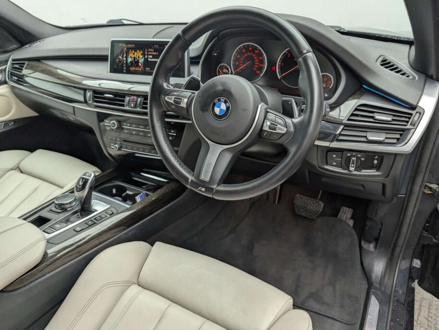 Used BMW X5 2015 for sale - 77714398: Photo 11