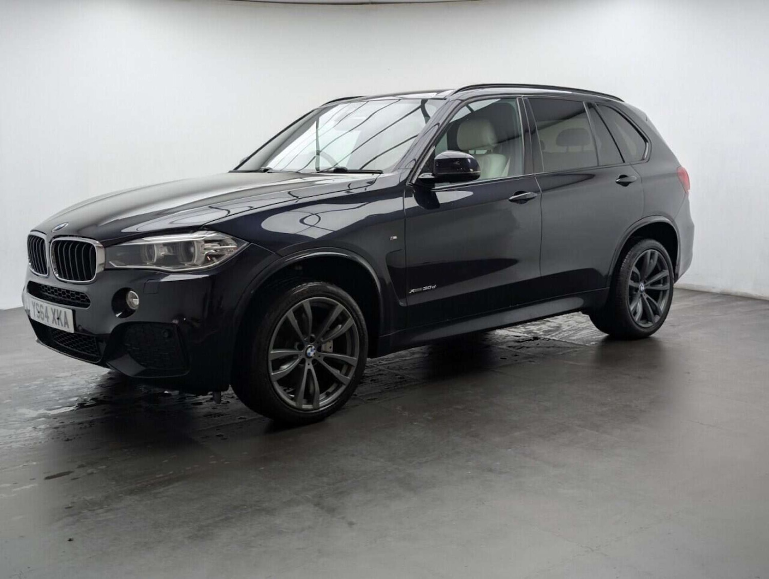 Used BMW X5 2015 for sale - 77714398: Photo 4
