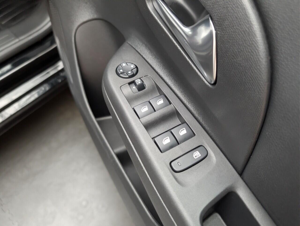 Used Vauxhall Corsa 2021 for sale - 76424827: Photo 30