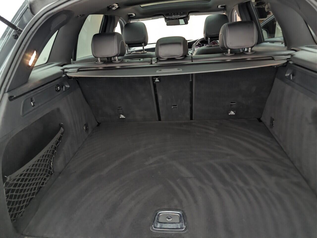 Used Mercedes-Benz GLC 2017 for sale - 76457893: Photo 28