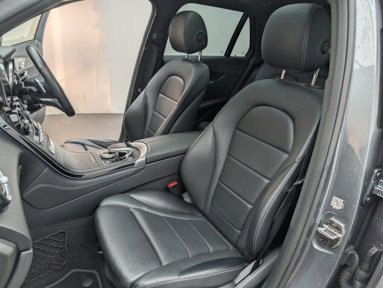 Used Mercedes-Benz GLC 2017 for sale - 76457893: Photo 30