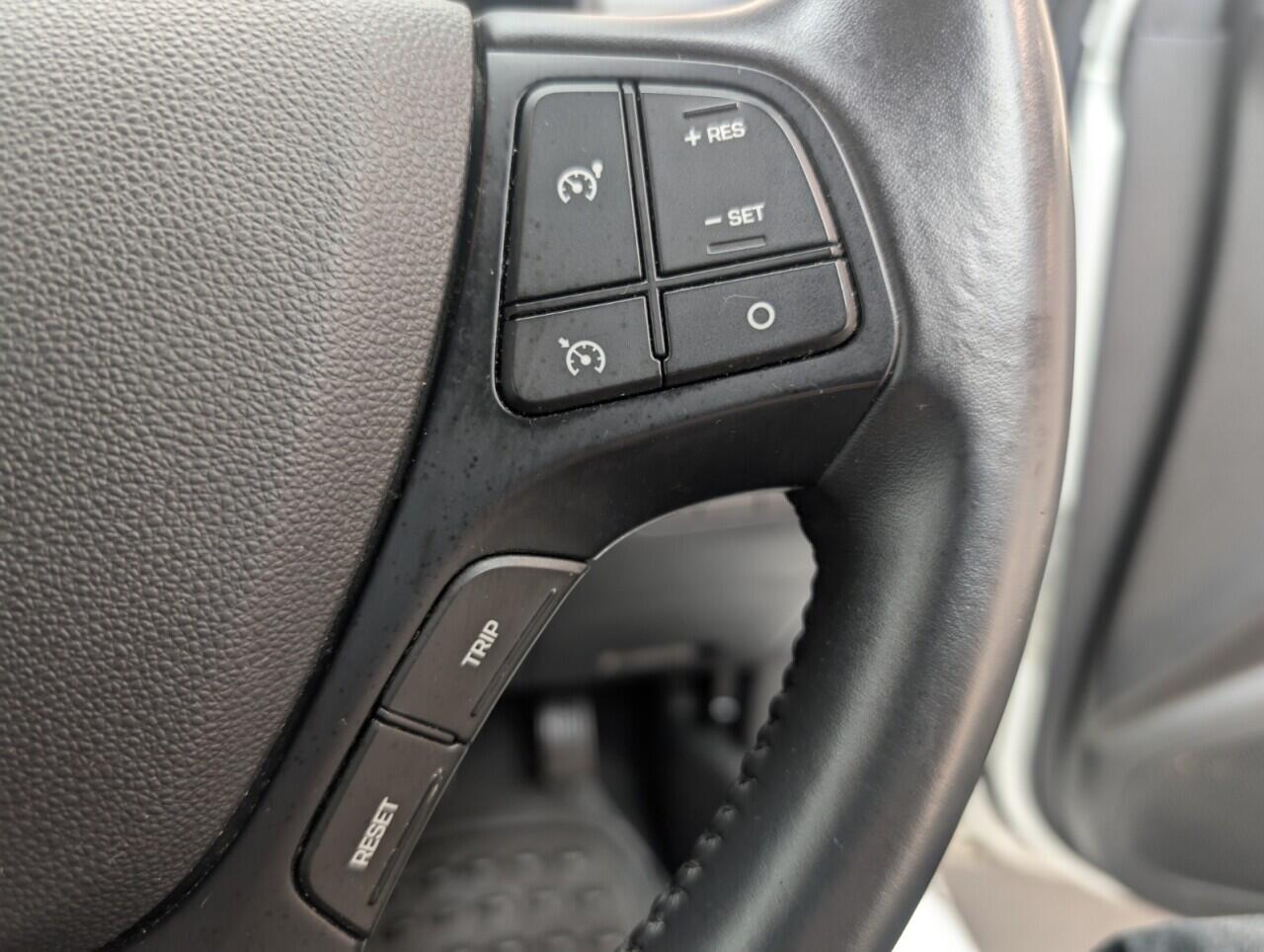 Used Hyundai i10 2019 for sale - 76425064: Photo 19