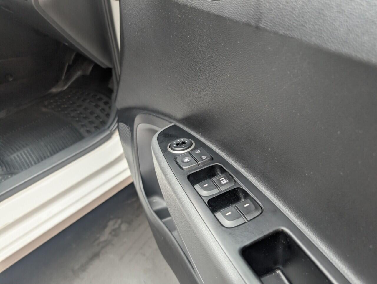 Used Hyundai i10 2019 for sale - 76425064: Photo 20