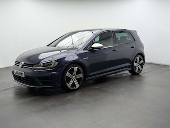 Used Volkswagen Golf 2016 for sale - 77714059: Photo