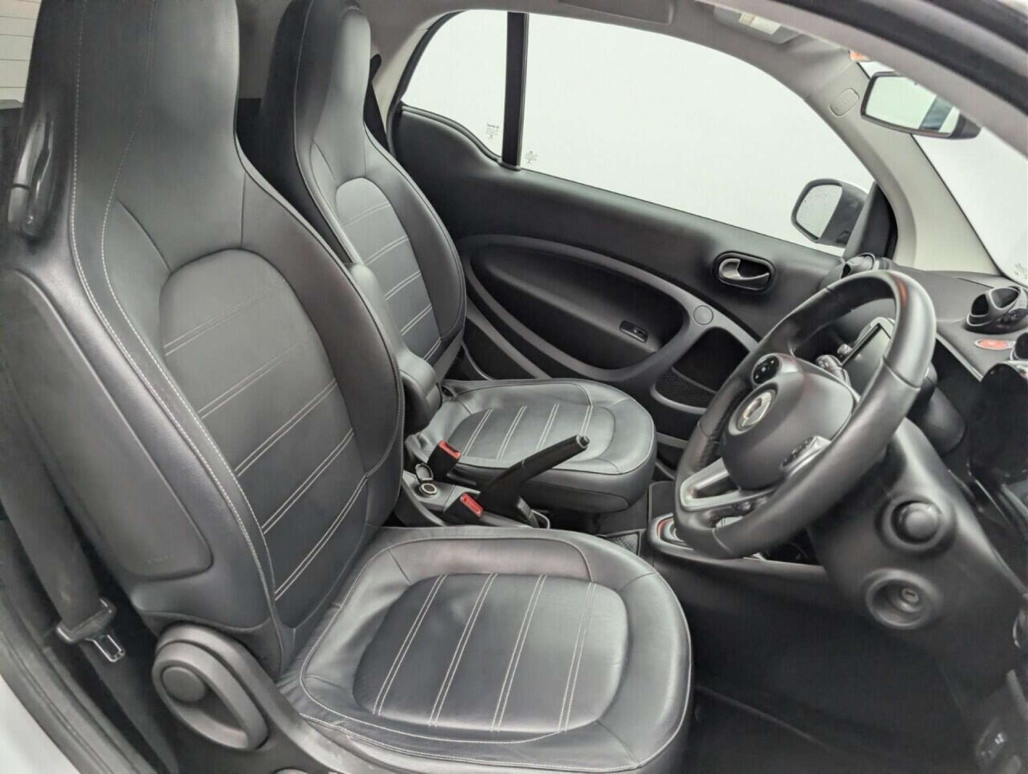 Used smart fortwo 2021 for sale - 77713347: Photo 12