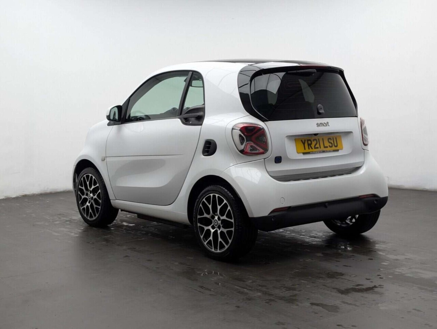 Used smart fortwo 2021 for sale - 77713347: Photo 6
