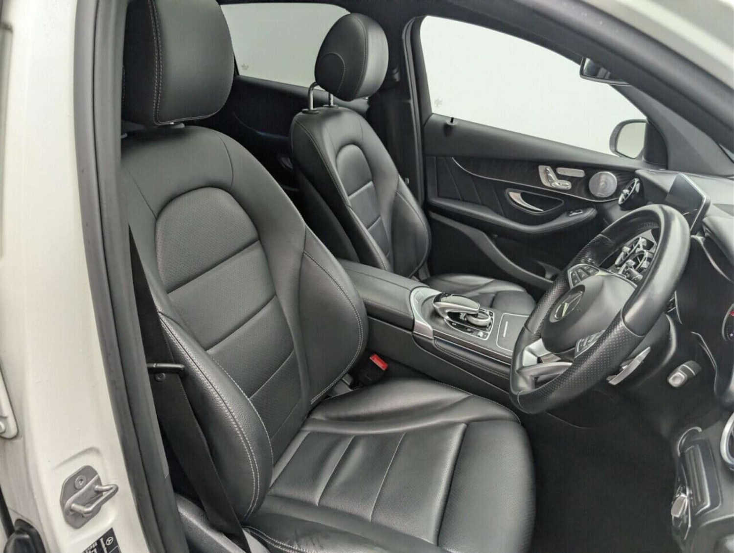 Used Mercedes-Benz GLC 2017 for sale - 77714210: Photo 12