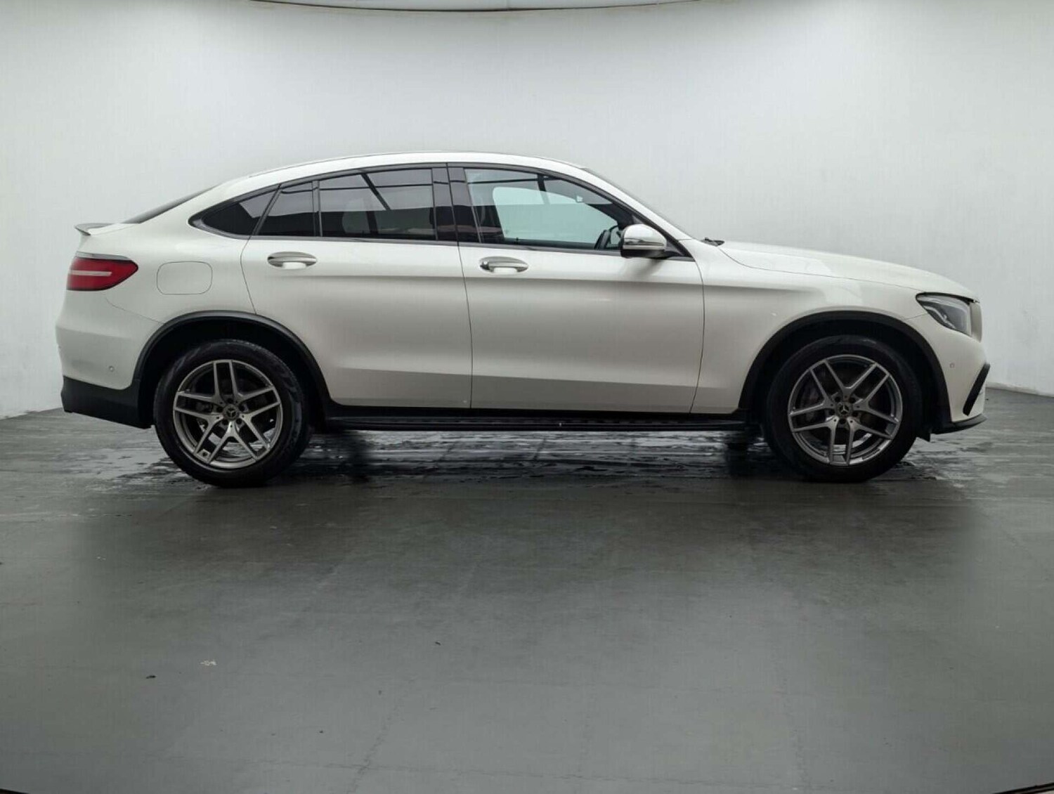 Used Mercedes-Benz GLC 2017 for sale - 77714210: Photo 9