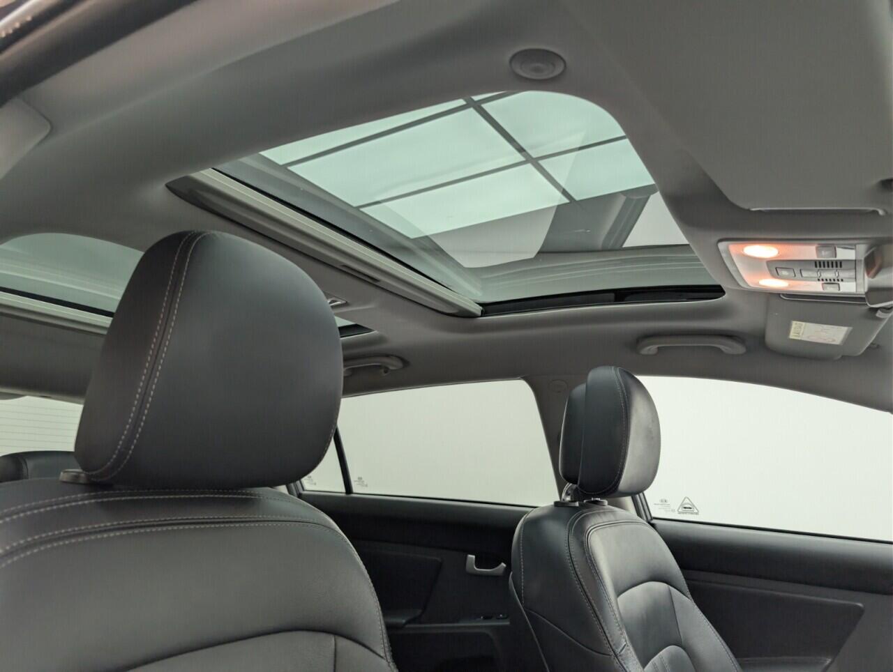 Used Kia Sportage for sale - 76700679: Photo 35