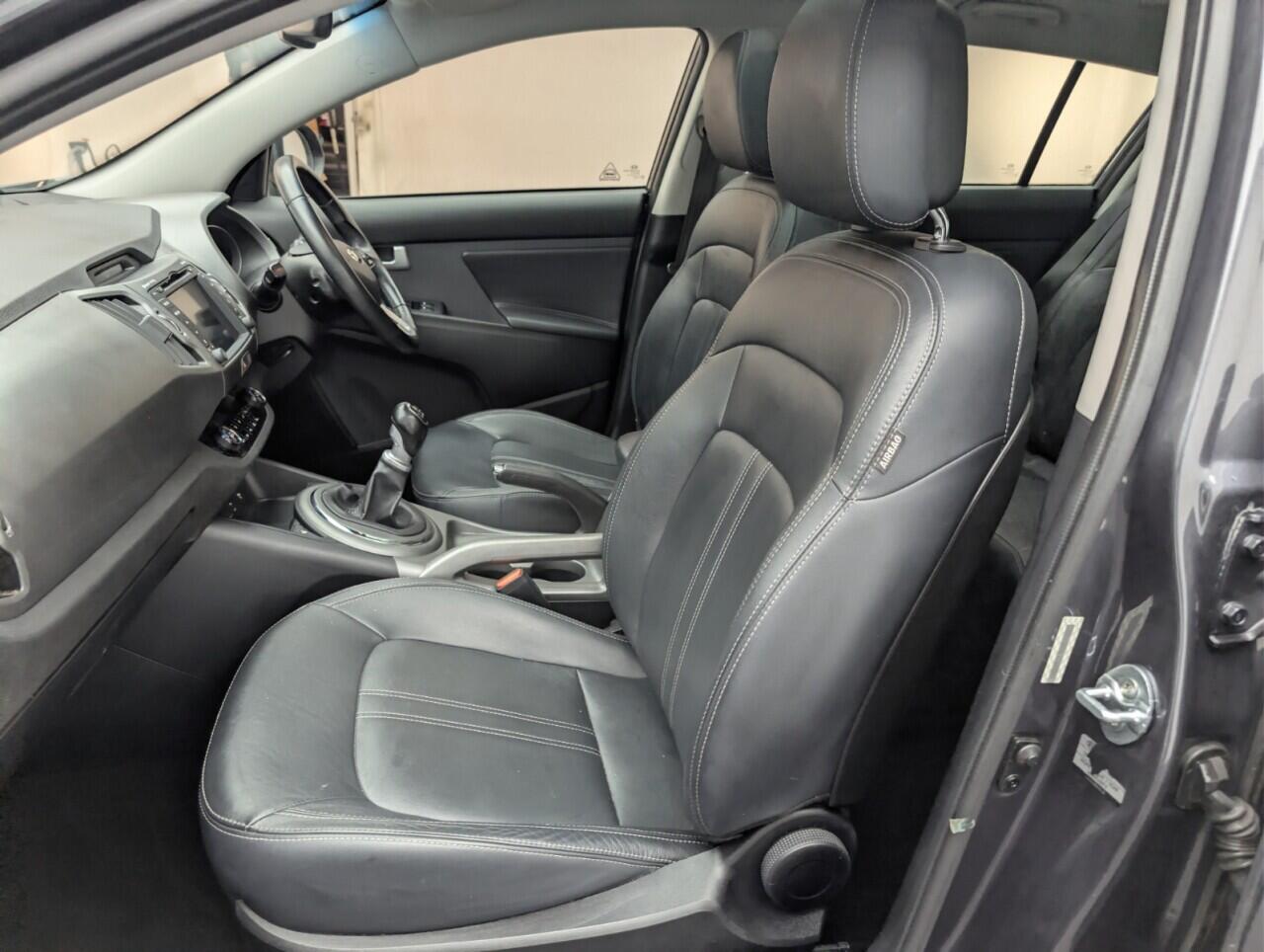 Used Kia Sportage for sale - 76700679: Photo 41