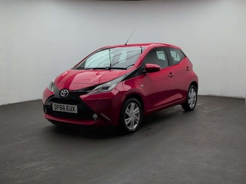 Used Toyota AYGO 2016 for sale - 79444503: Photo