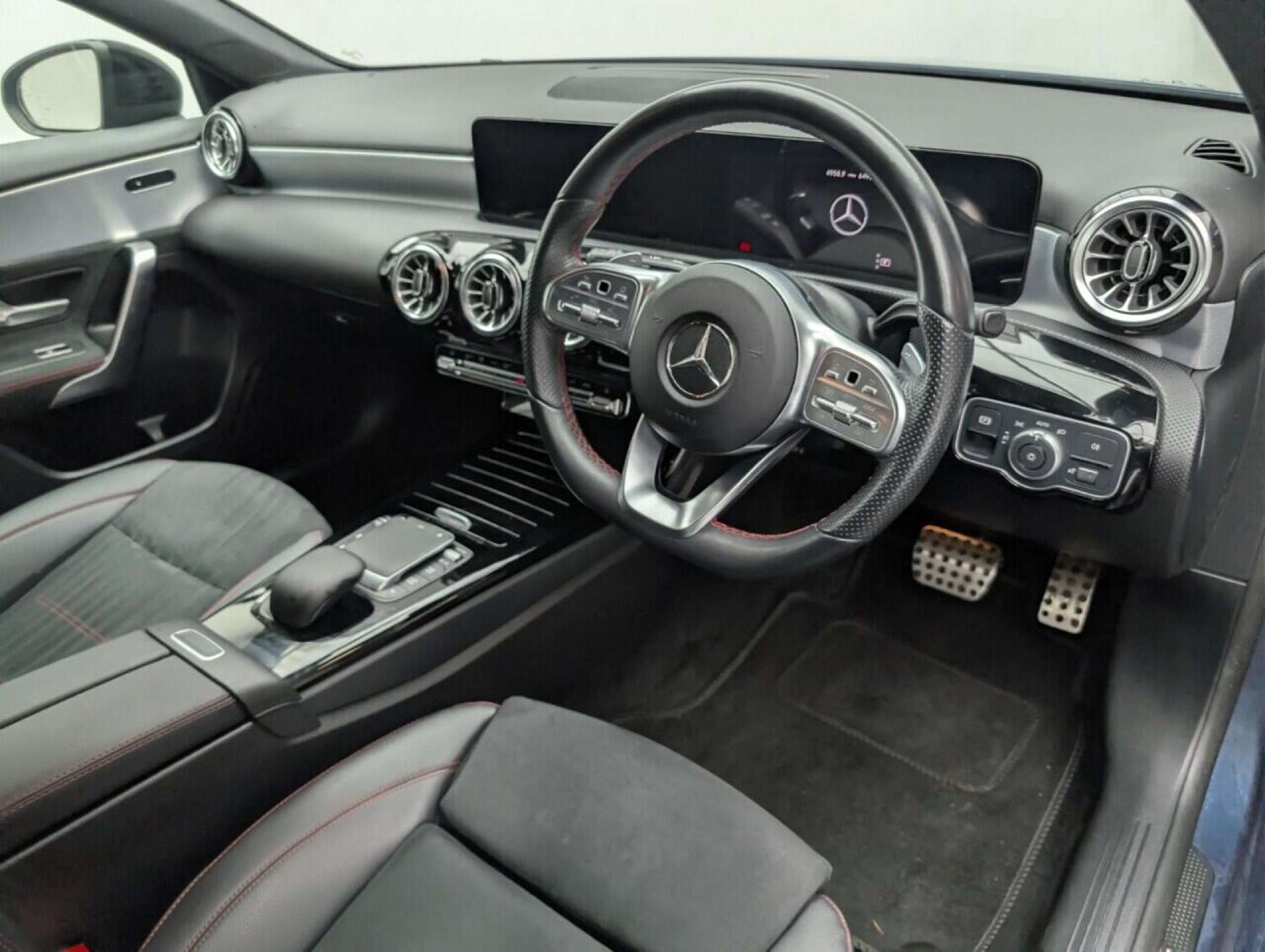 Used Mercedes-Benz A-Class 2022 for sale - 77713729: Photo 11