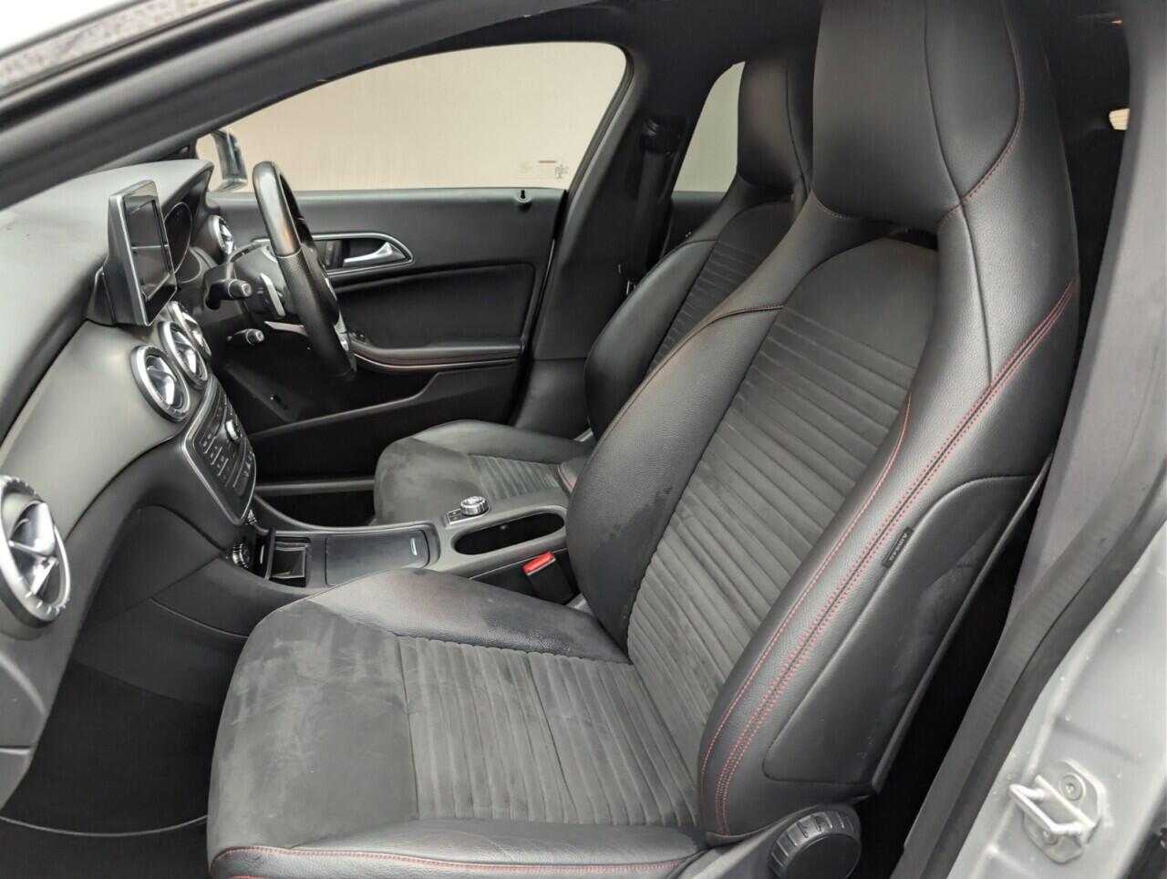 Used Mercedes-Benz CLA 2015 for sale - 76498634: Photo 26